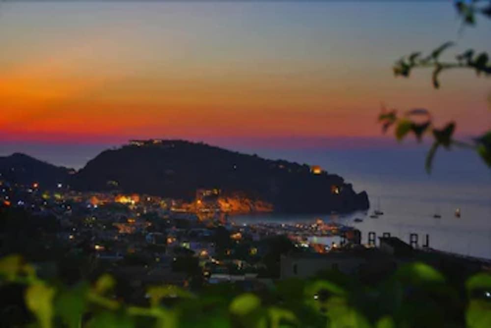 Hotel Bel Tramonto Casamicciola Terme Extérieur photo